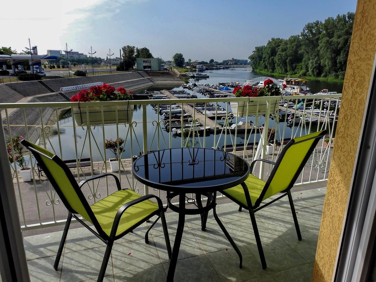 Apartments Marina Apatin Dış mekan fotoğraf